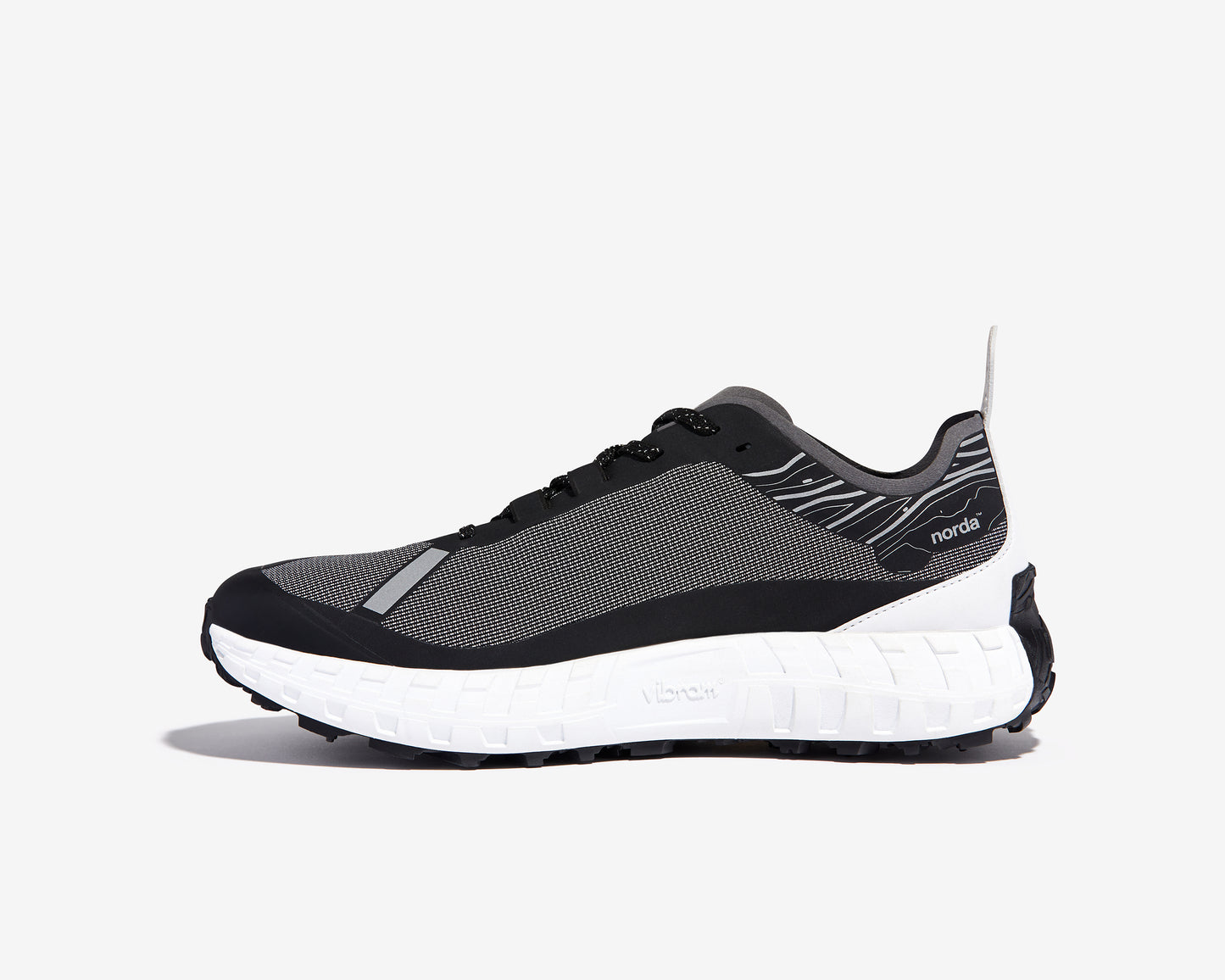 Norda 001 Black
