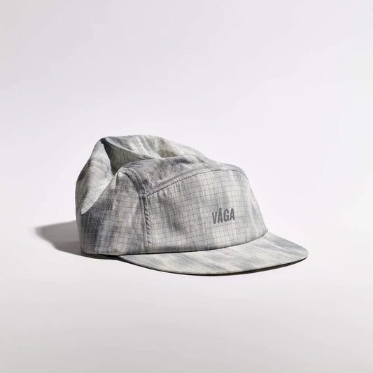 VÅGA Night Club Cap - Light Grey / Silver