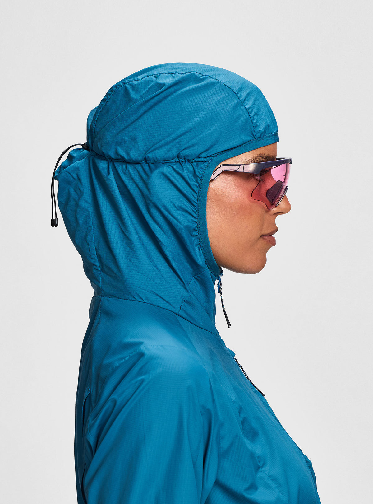 Janji W's Zephyrunner Wind Shell - Tidal