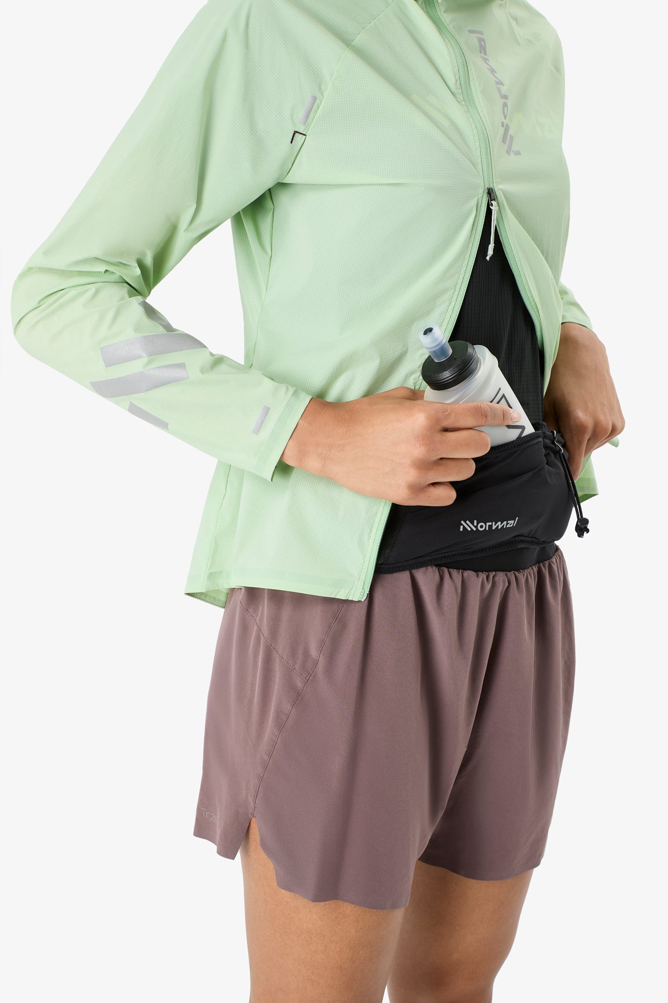 NNormal Women's Bora Windjacket Green