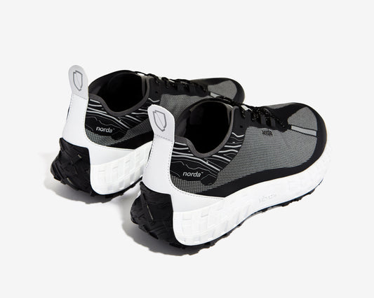 Norda 001 Black
